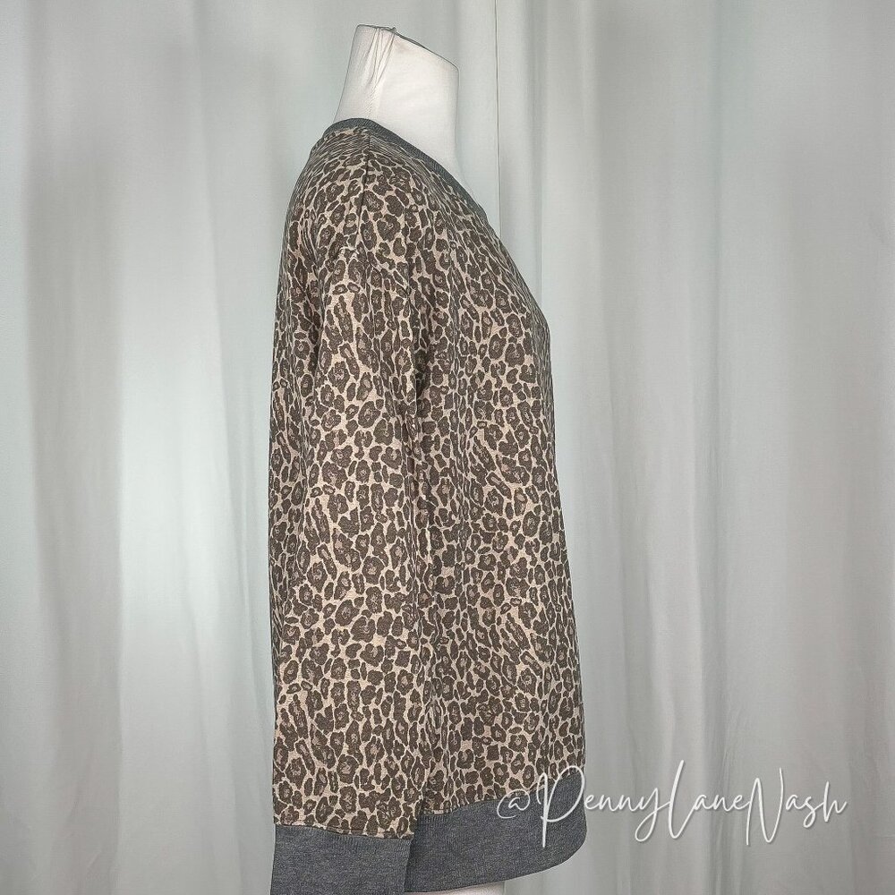 Splendid Crewneck Leopard Print Lounge Sweatshirt Size M - Picture 8 of 10